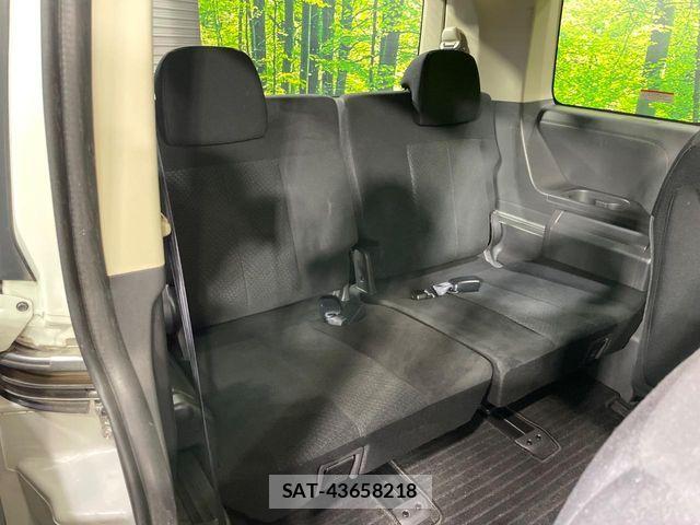 Mitsubishi DELICA 2018-01 8741723-9