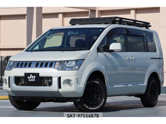 Mitsubishi DELICA 2018-04 8741721-0