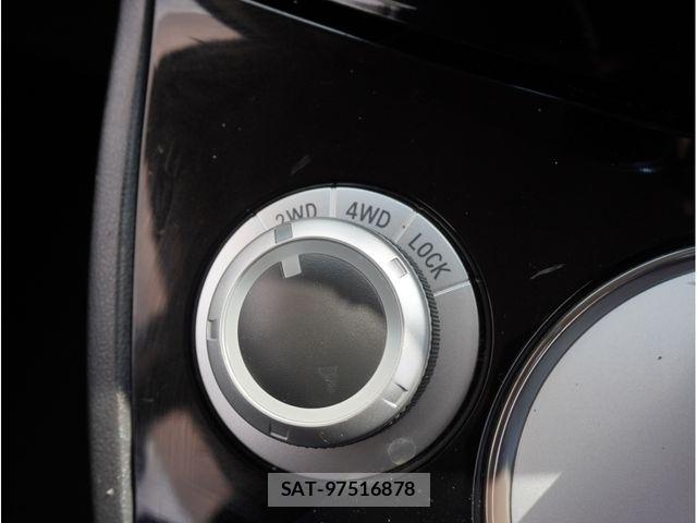 Mitsubishi DELICA 2018-04 8741721-19