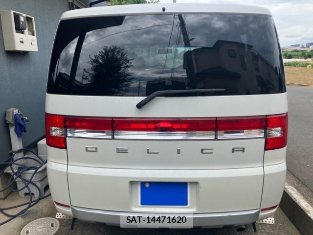 Mitsubishi DELICA 2011-10 8741737-8