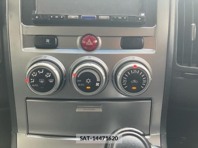 Mitsubishi DELICA 2011-10 8741737-24