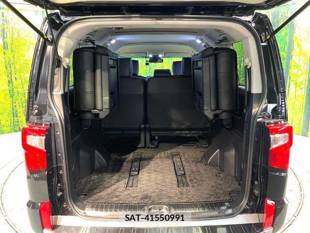 Mitsubishi DELICA 2024-07 8741693-10