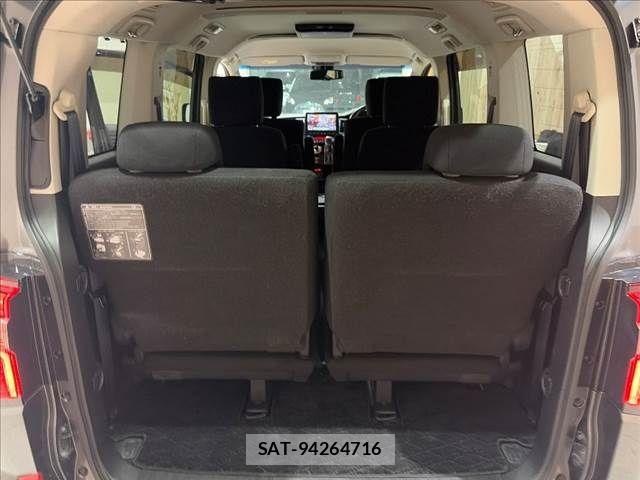 Mitsubishi DELICA 2019-03 8741718-12
