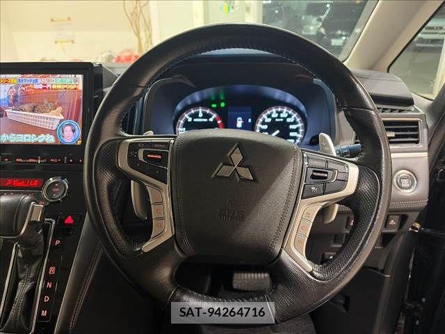 Mitsubishi DELICA 2019-03 8741718-13
