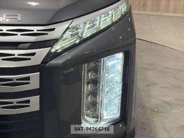 Mitsubishi DELICA 2019-03 8741718-14