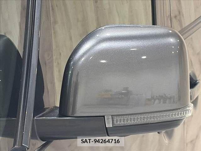 Mitsubishi DELICA 2019-03 8741718-28