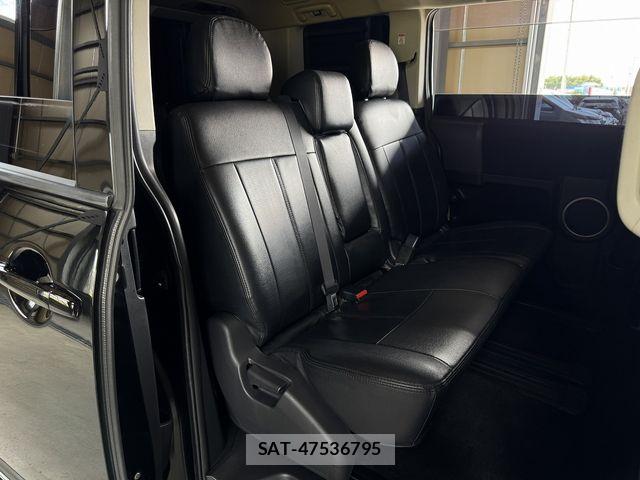 Mitsubishi DELICA 2013-05 8741722-23