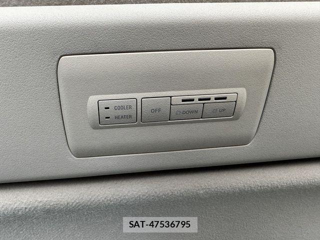 Mitsubishi DELICA 2013-05 8741722-24