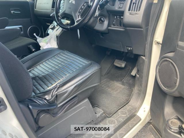 Mitsubishi DELICA 2014-09 8741729-14