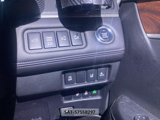 Mitsubishi DELICA 2021-03 8741702-22