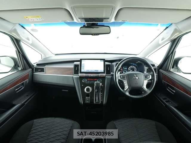 Mitsubishi DELICA 2021-08 8741715-4