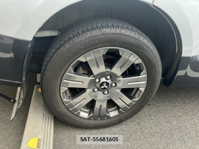 Mitsubishi DELICA 2022-09 8741701-11