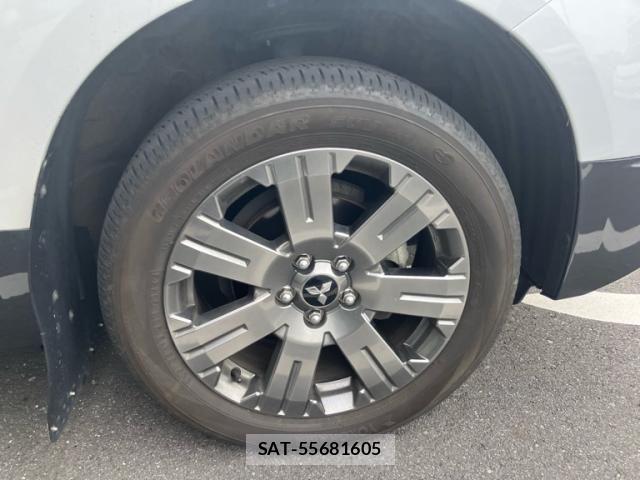 Mitsubishi DELICA 2022-09 8741701-12