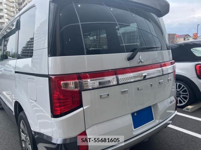 Mitsubishi DELICA 2022-09 8741701-7