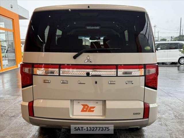 Mitsubishi DELICA 2019-03 8741724-13