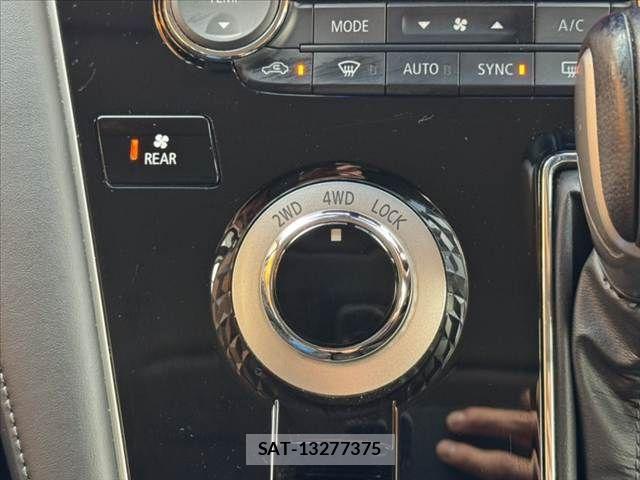 Mitsubishi DELICA 2019-03 8741724-2