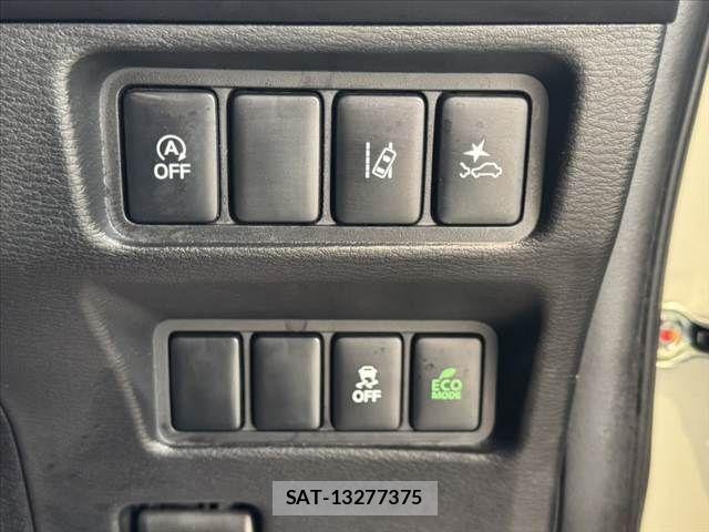 Mitsubishi DELICA 2019-03 8741724-29