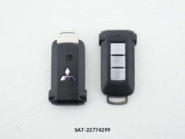 Mitsubishi DELICA 2021-08 8741705-19