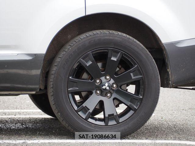 Mitsubishi DELICA 2008-09 8741735-10