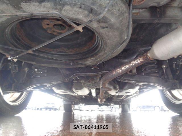 Mitsubishi DELICA 2014-03 8741728-26
