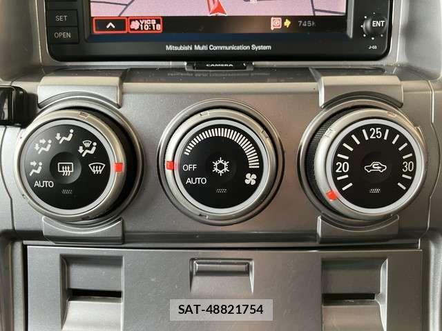 Mitsubishi DELICA 2007-09 8741730-16