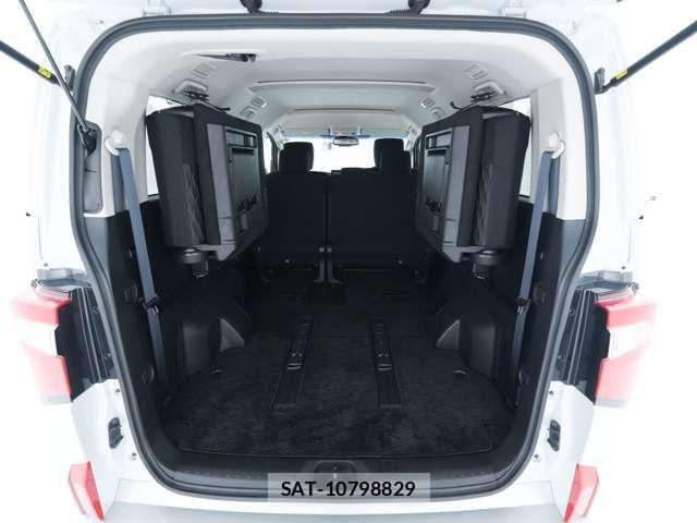 Mitsubishi DELICA 2022-05 8741713-9