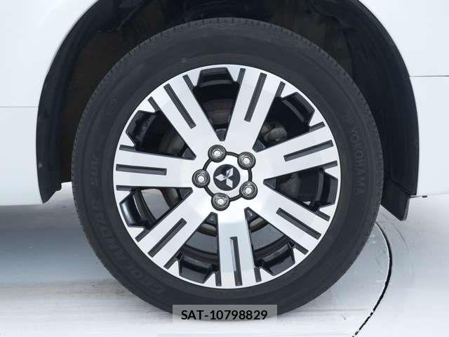 Mitsubishi DELICA 2022-05 8741713-17