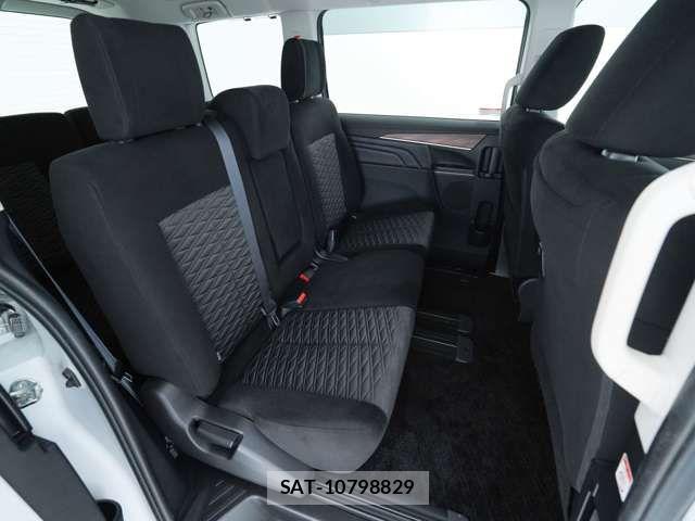 Mitsubishi DELICA 2022-05 8741713-6