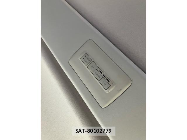 Mitsubishi DELICA 2012-11 8741738-11