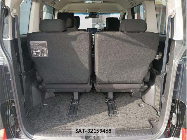 Mitsubishi DELICA 2021-08 8741704-17