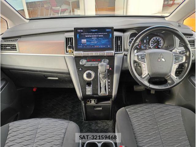 Mitsubishi DELICA 2021-08 8741704-1