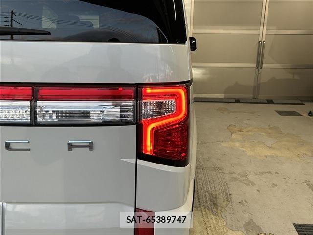 Mitsubishi DELICA 2021-09 8741714-9