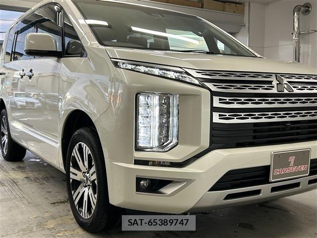 Mitsubishi DELICA 2021-09 8741714-11