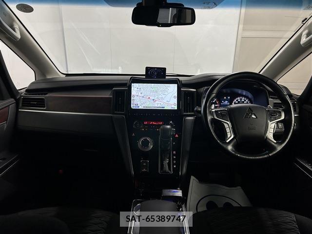 Mitsubishi DELICA 2021-09 8741714-13