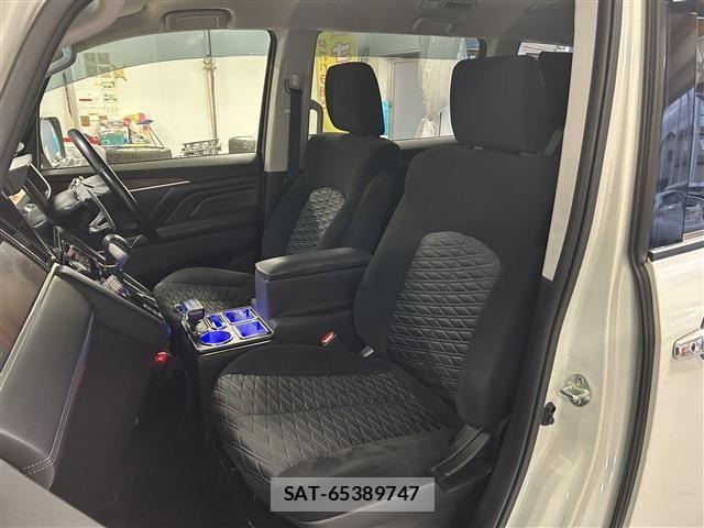 Mitsubishi DELICA 2021-09 8741714-21