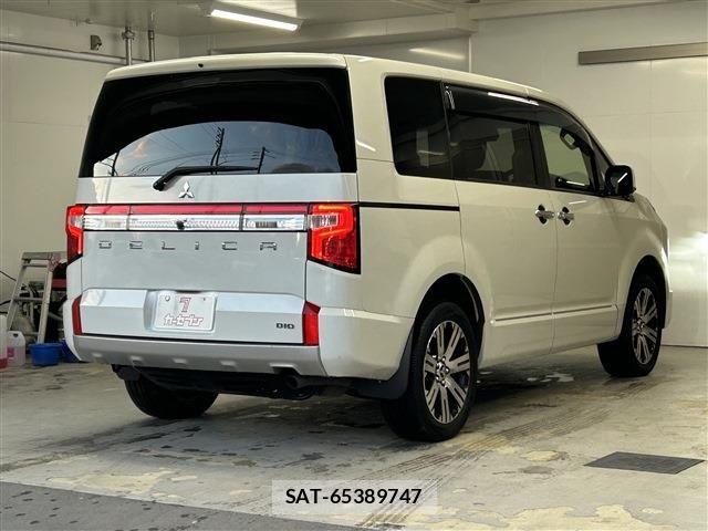 Mitsubishi DELICA 2021-09 8741714-4