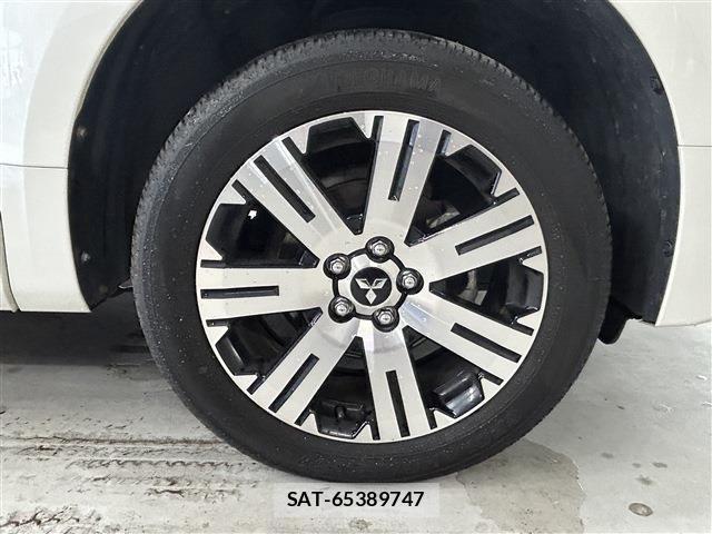 Mitsubishi DELICA 2021-09 8741714-8