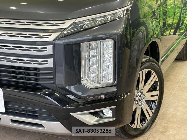 Mitsubishi DELICA 2024-05 8741703-12