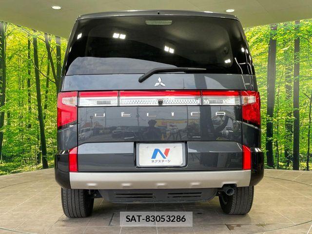 Mitsubishi DELICA 2024-05 8741703-15