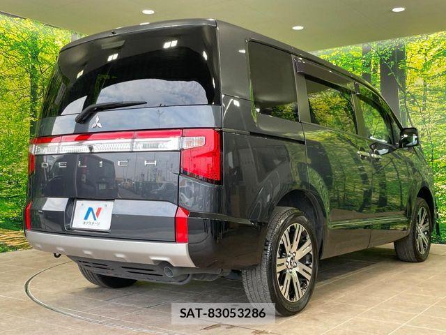 Mitsubishi DELICA 2024-05 8741703-17