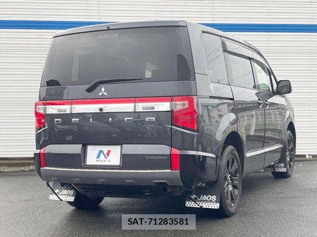 Mitsubishi DELICA 2024-10 8780004-19