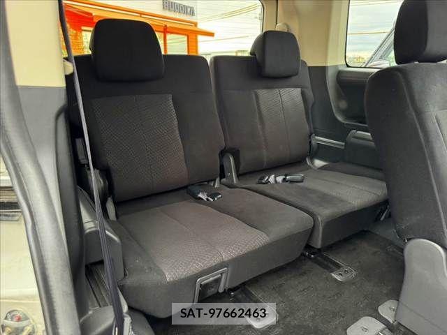 Mitsubishi DELICA 2013-03 8780019-20
