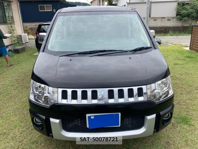 Mitsubishi DELICA 2018-03 8780017-1