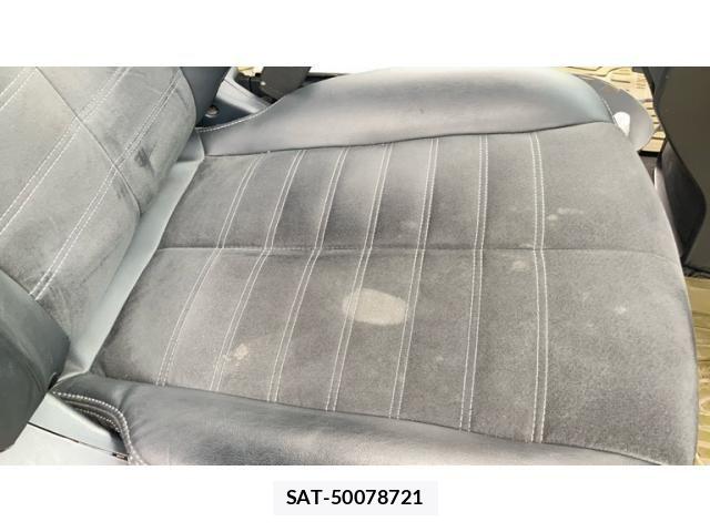 Mitsubishi DELICA 2018-03 8780017-29
