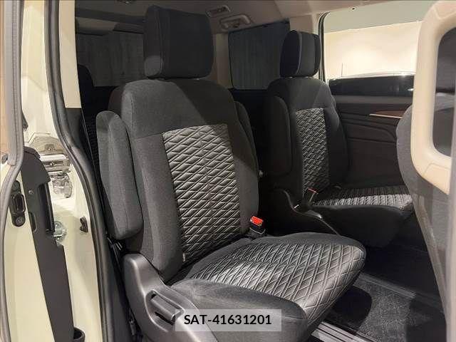 Mitsubishi DELICA 2021-08 8780008-10