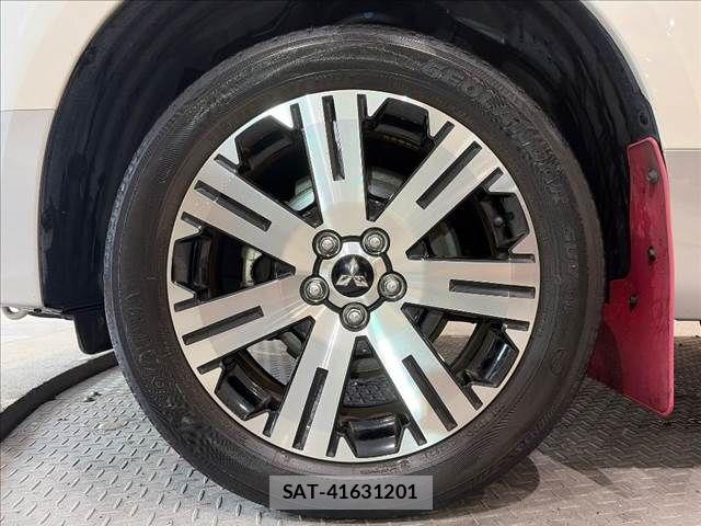 Mitsubishi DELICA 2021-08 8780008-16