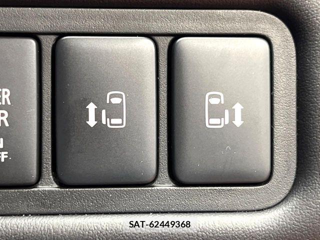 Mitsubishi DELICA 2023-10 8780007-6
