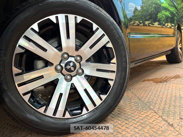 Mitsubishi DELICA 2023-12 8795789-12