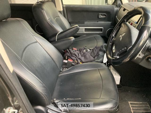 Mitsubishi DELICA 2013-04 8795804-10
