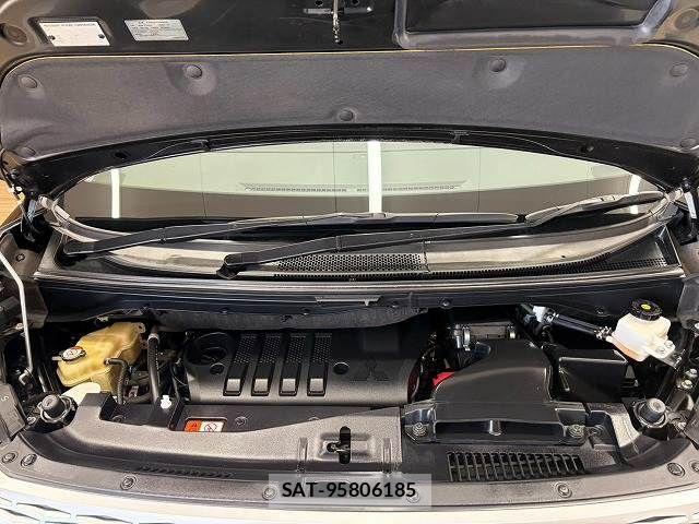 Mitsubishi DELICA 2021-08 8795794-13